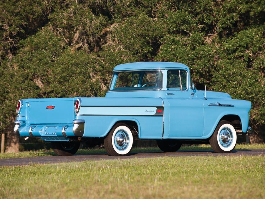 Chevrolet Apache 31 Cameo Fleetside Pickup Truck 1958 года  (фото 9 из 11)